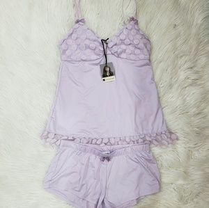 Cute pajama Valerie Bartinelli